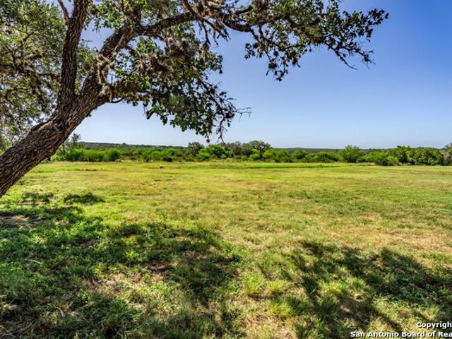 House for sale in Utopia, Texas