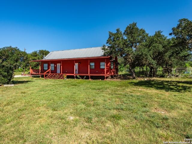 House for sale in Utopia, Texas