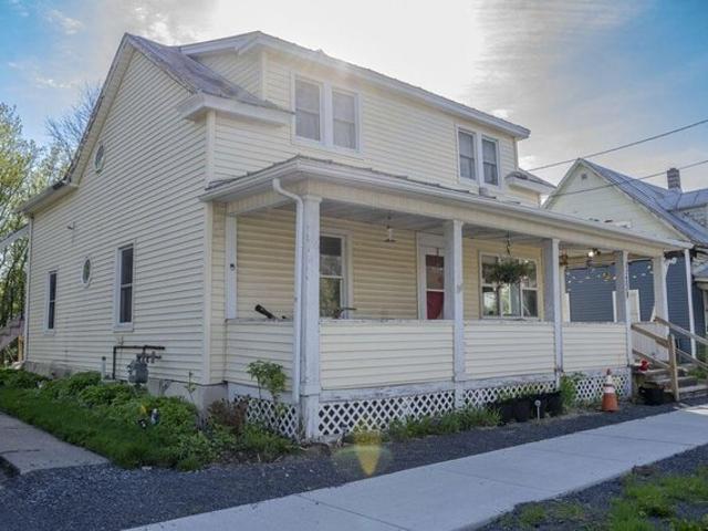 House for sale in Village of Champlain, Champlain