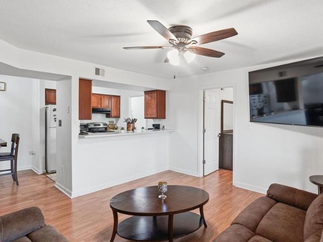 Condo for sale in Virginia