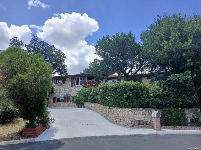 House for sale in Helotes, Bexar County