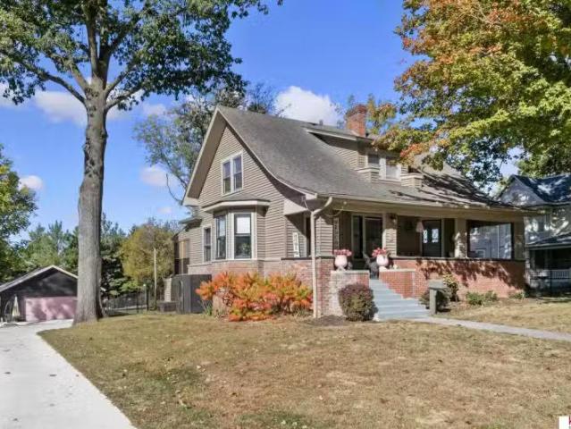 House for sale in Council Bluffs