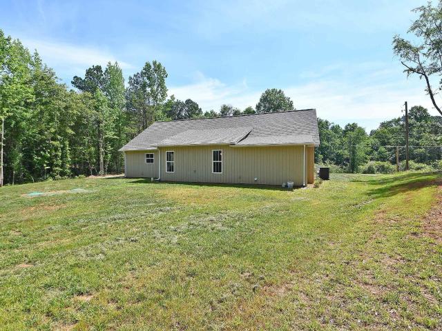 House for sale in Roanoke, Alabama