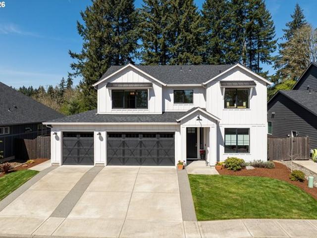 House for sale in La Center, Washington