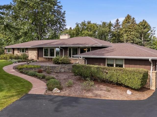 House for sale in Grafton, Wisconsin