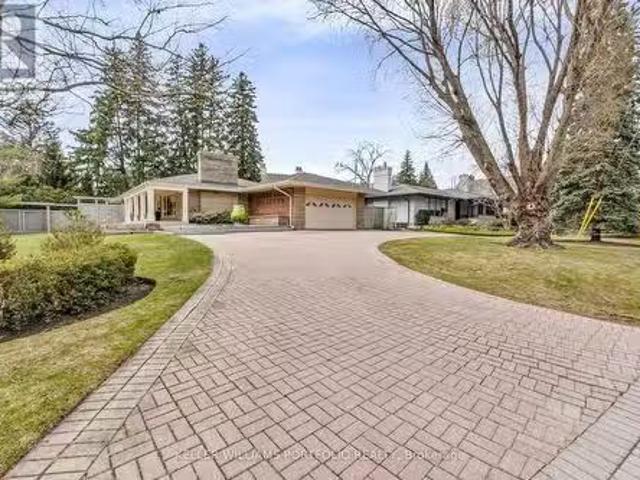 House for sale in Oakville, Ontario