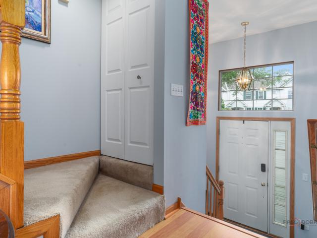 Townhouse for sale in Grayslake, Illinois