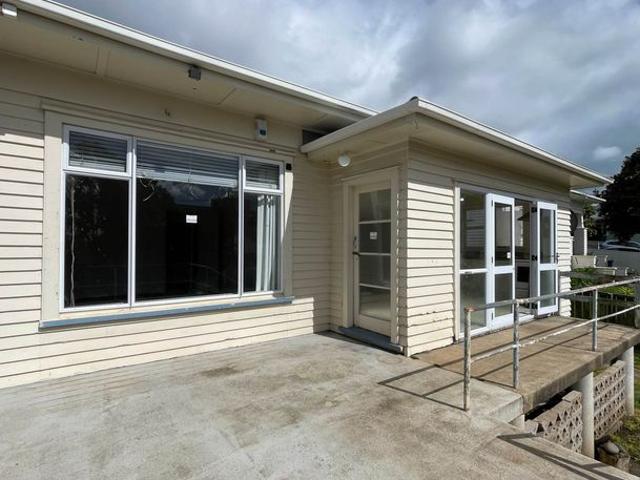 Apartment for rent in Mount Albert, Albert-Eden
