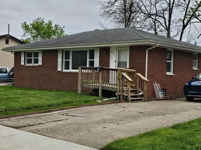 House for sale in Griffith, Indiana