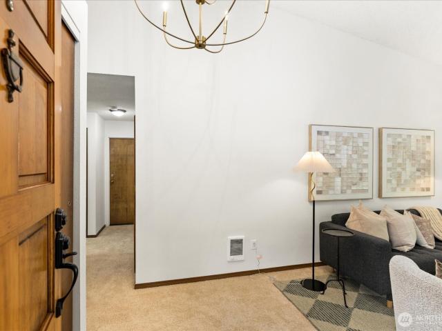 Condo for sale in Everett, Snohomish County