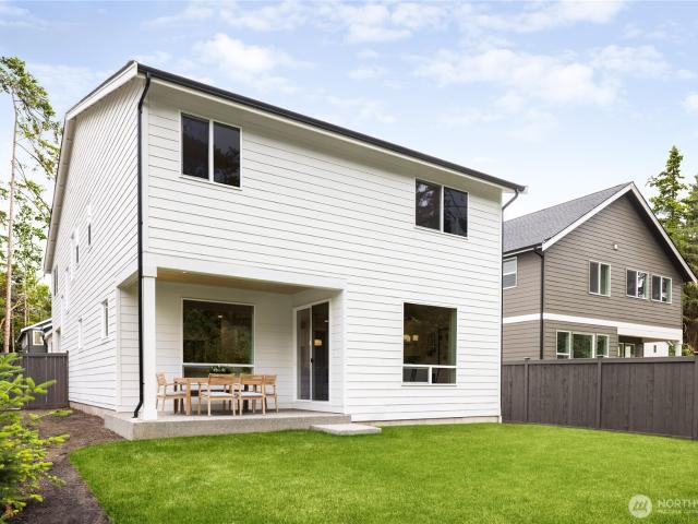House for sale in Lakewood, Washington