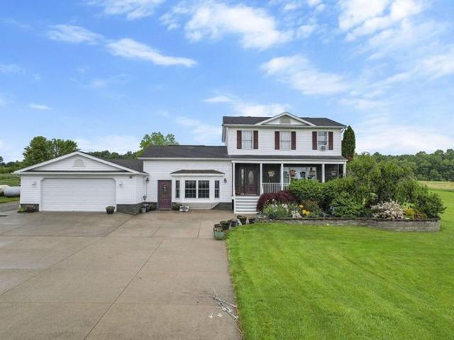 House for sale in Portage, Ohio