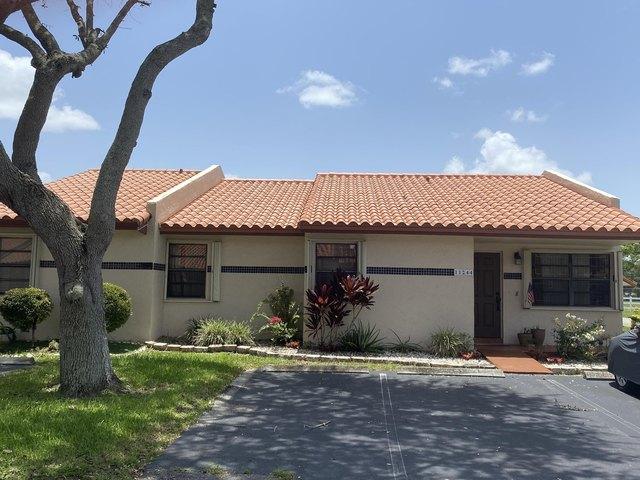 House for sale in Cooper City, Florida