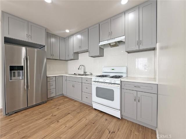 Property for rent in Canoga Park, California