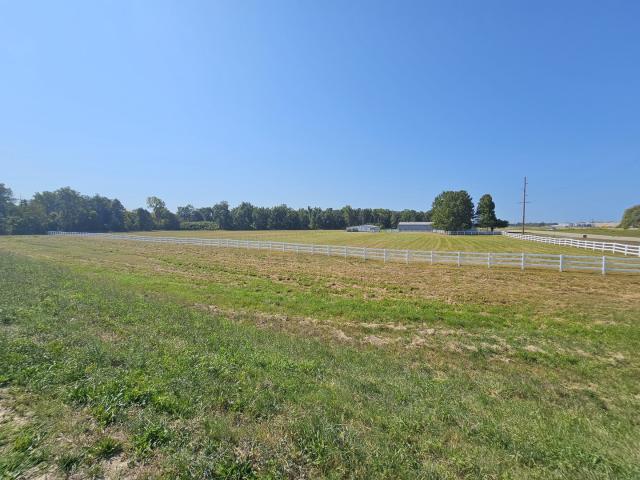 Farm for sale in Mount Vernon, Illinois