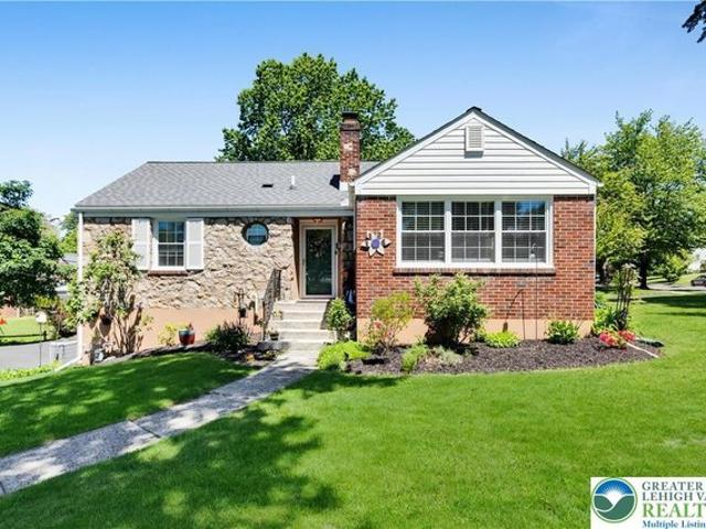 House for sale in Bethlehem, Pennsylvania