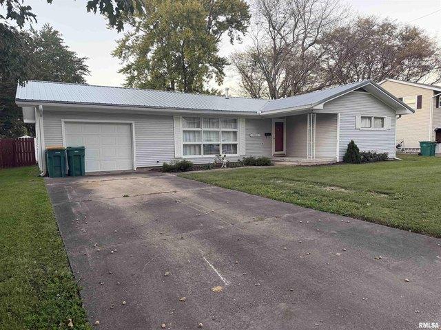House for sale in Macomb, McDonough County