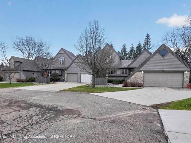 Condo for sale in Lansing, Michigan