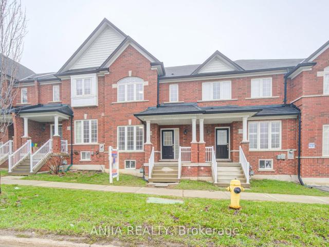 Townhouse for sale in Woburn, Ontario
