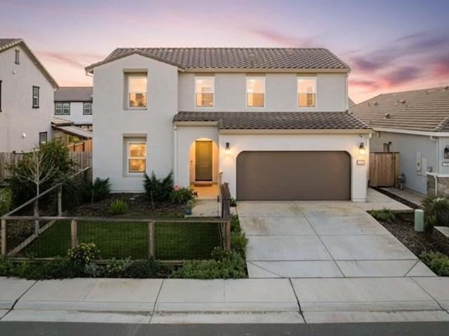 House for sale in Wheatland, California