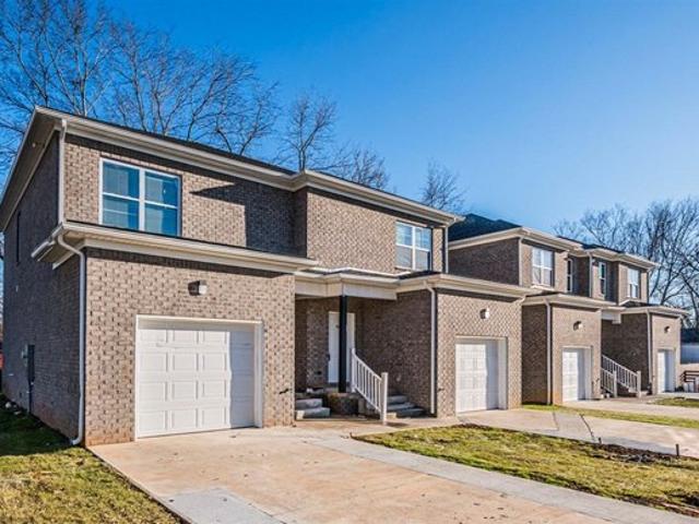House for sale in Bowling Green, Kentucky