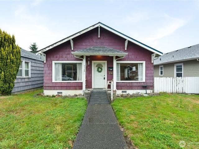 House for sale in Hoquiam, Washington