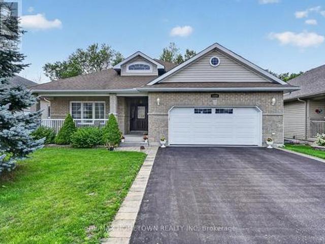House for sale in Brockville, Ontario