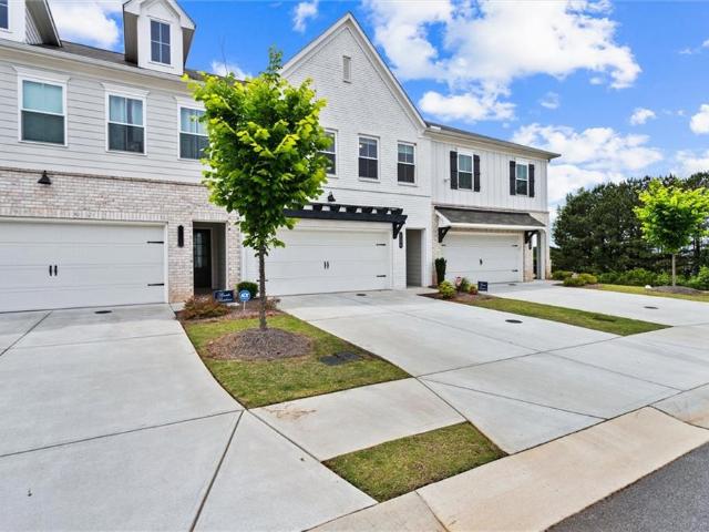 Townhouse for sale in Cobb, Georgia