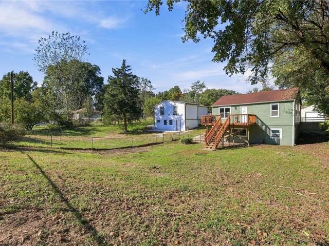 House for sale in Leavenworth, Leavenworth County