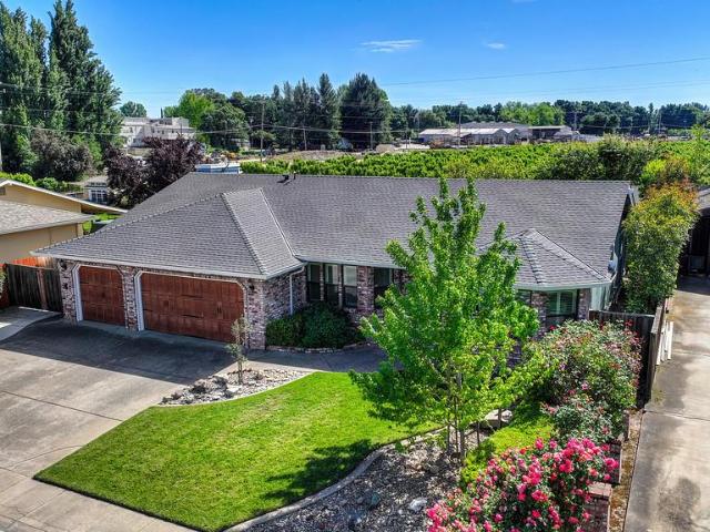 Property for sale in Walnut Grove, California