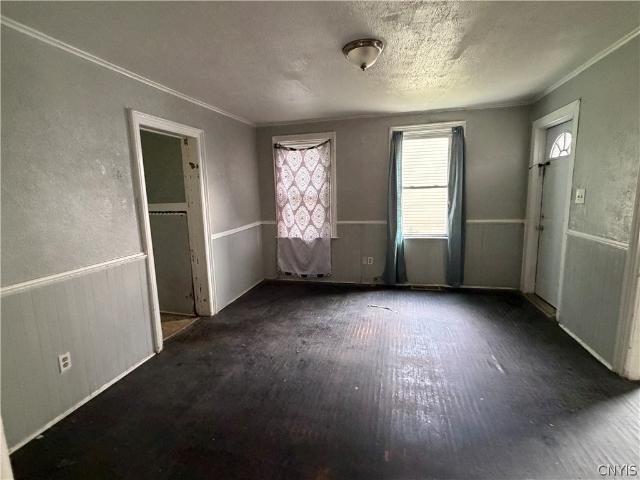 House for sale in Oneida, New York
