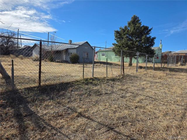 House for sale in Model, Colorado
