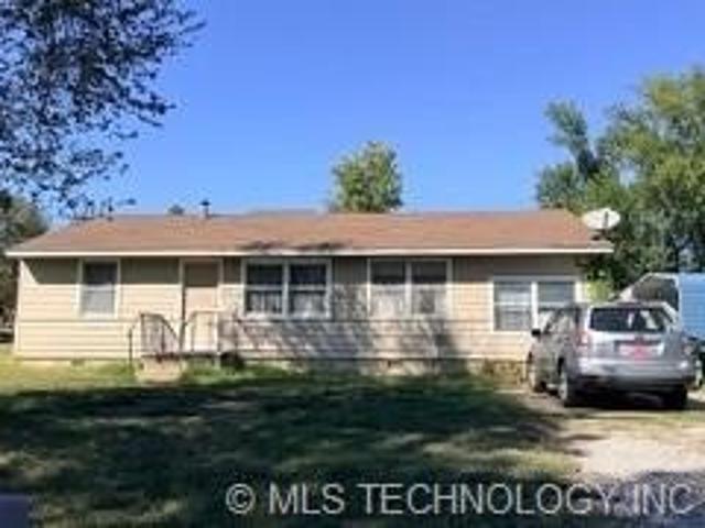 House for sale in Collinsville, Tulsa County