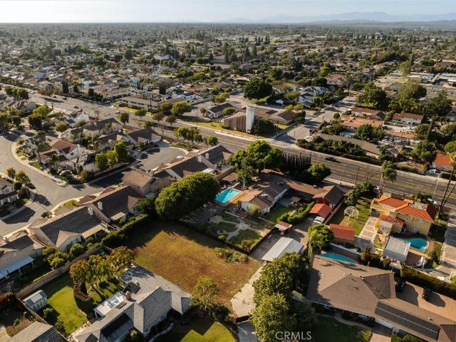 Commercial for sale in Garden Grove, California