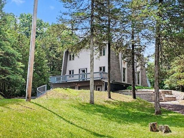 House for sale in Brooklyn, Michigan