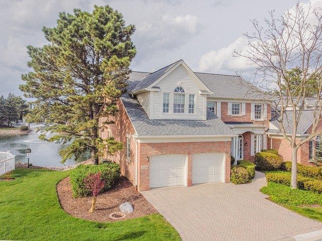 Townhouse for sale in Westchester, Illinois