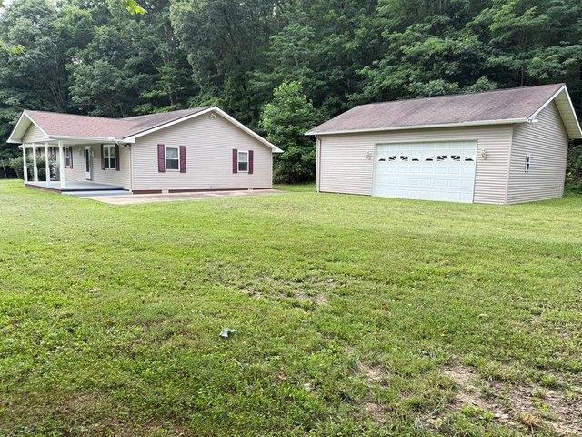 House for sale in Lucasville, Ohio