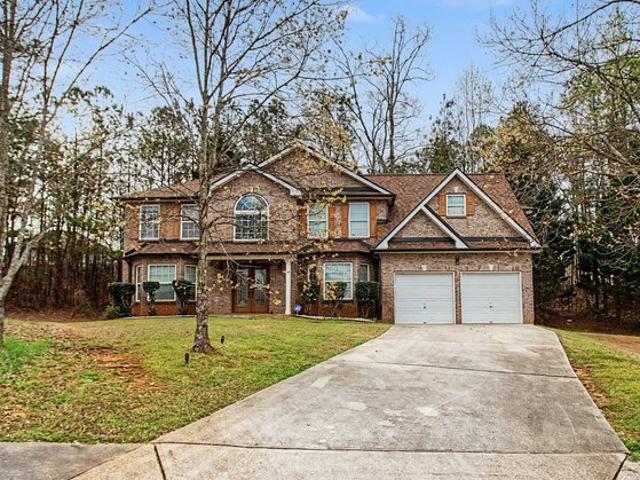 House for sale in Fairburn, Fulton County