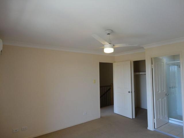 Townhouse for rent in Toombul, Queensland