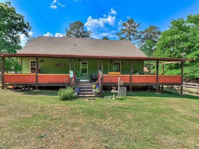 House for sale in Tignall, Georgia