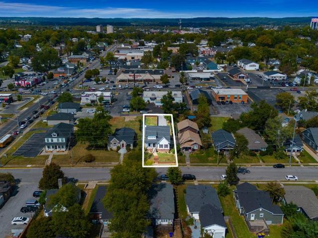 House for sale in Bowling Green, Warren County