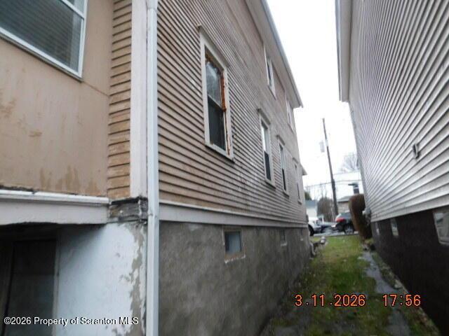House for sale in Blakely, Pennsylvania