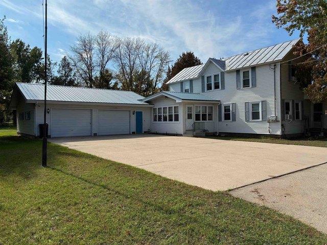 House for sale in Oconto, Oconto County