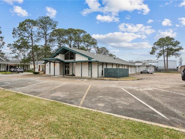 Commercial for sale in Gretna, Louisiana