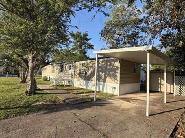 House for sale in Lillian, Alabama