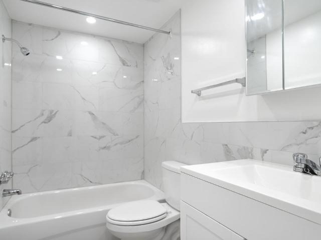 Apartment for rent in St. Leonard's, Quebec