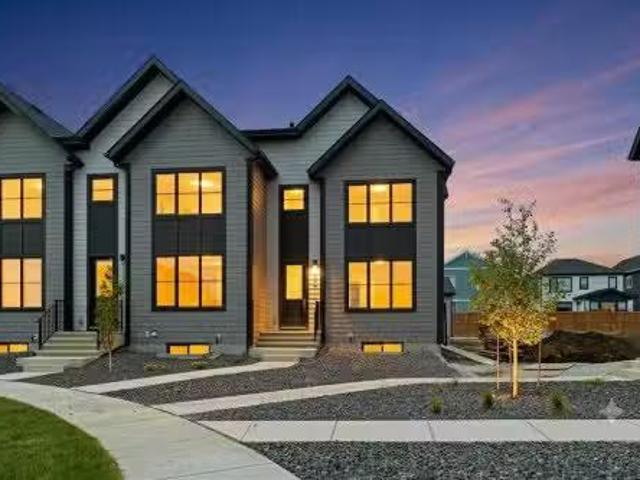 House for sale in Alberta