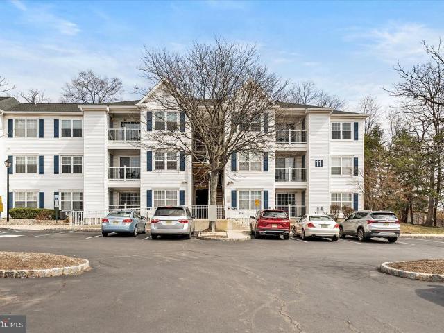 Condo for sale in Edison, New Jersey