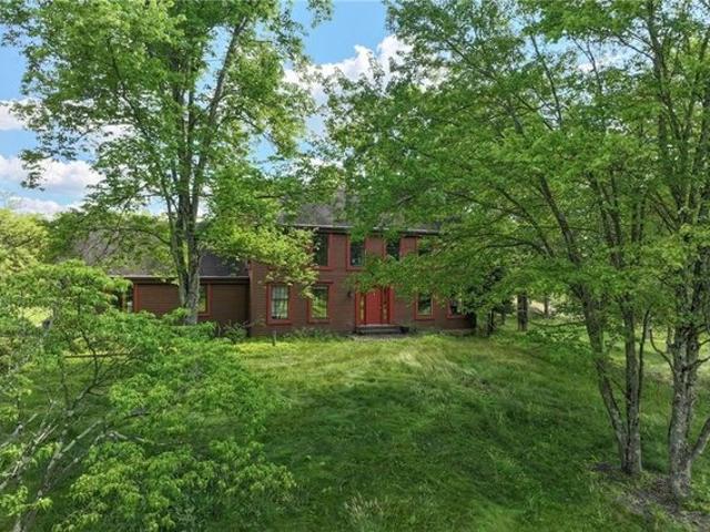 House for sale in Beaver, Pennsylvania