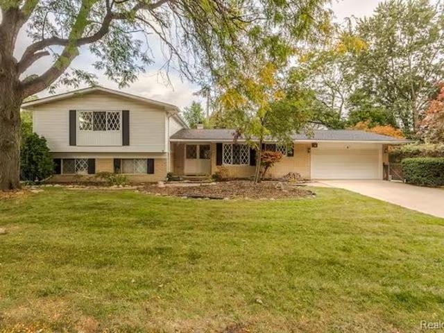 House for sale in Warren, Michigan